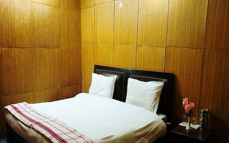 The Pangong Inn, Pangong 4